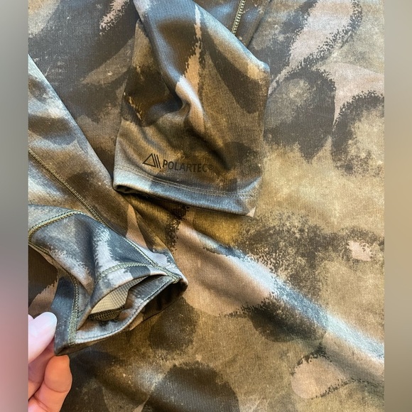 Burton AK helium crew long sleeve base layer victor camo - Picture 8 of 13